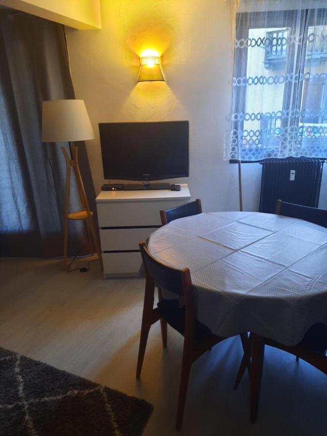 Studio rénové au cœur du village Saint-Martin-Vésubie Esterno foto