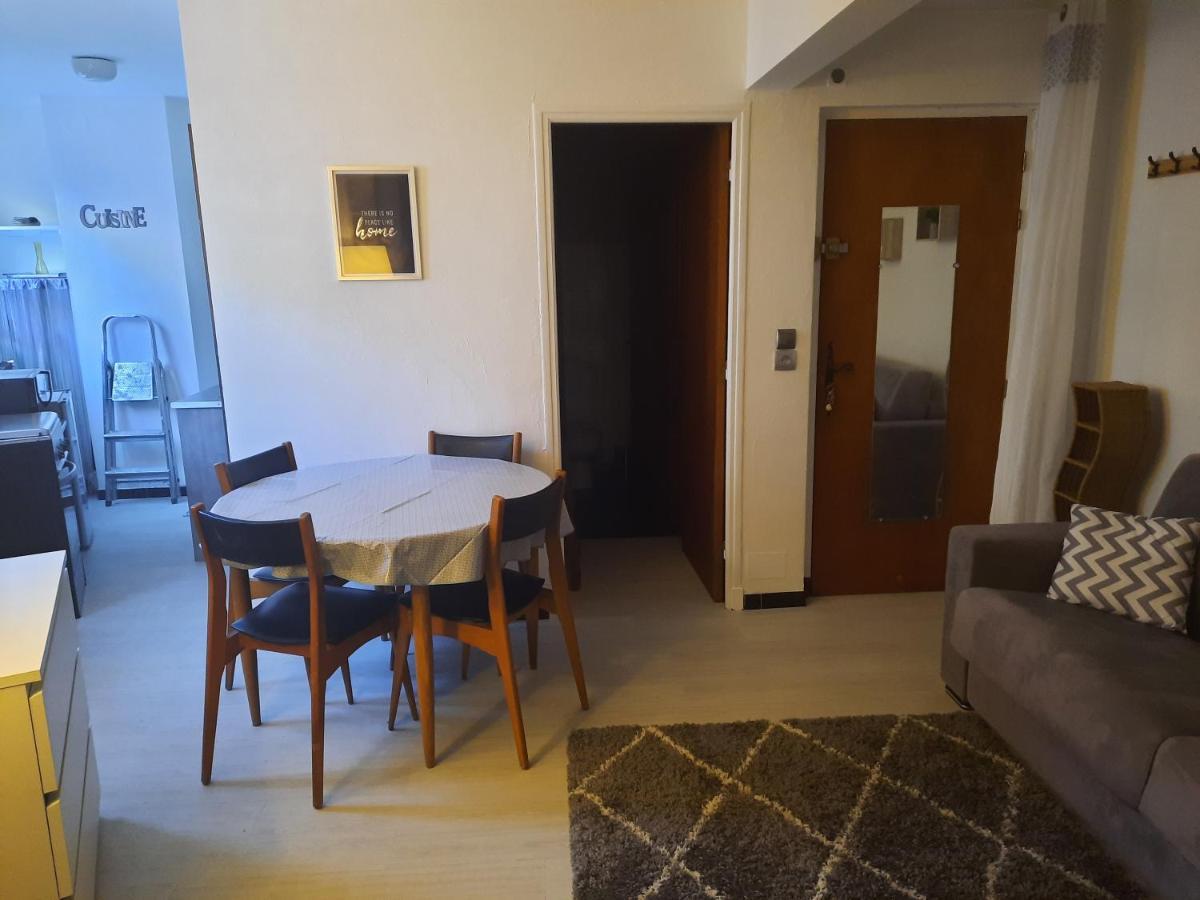 Studio rénové au cœur du village Saint-Martin-Vésubie Esterno foto