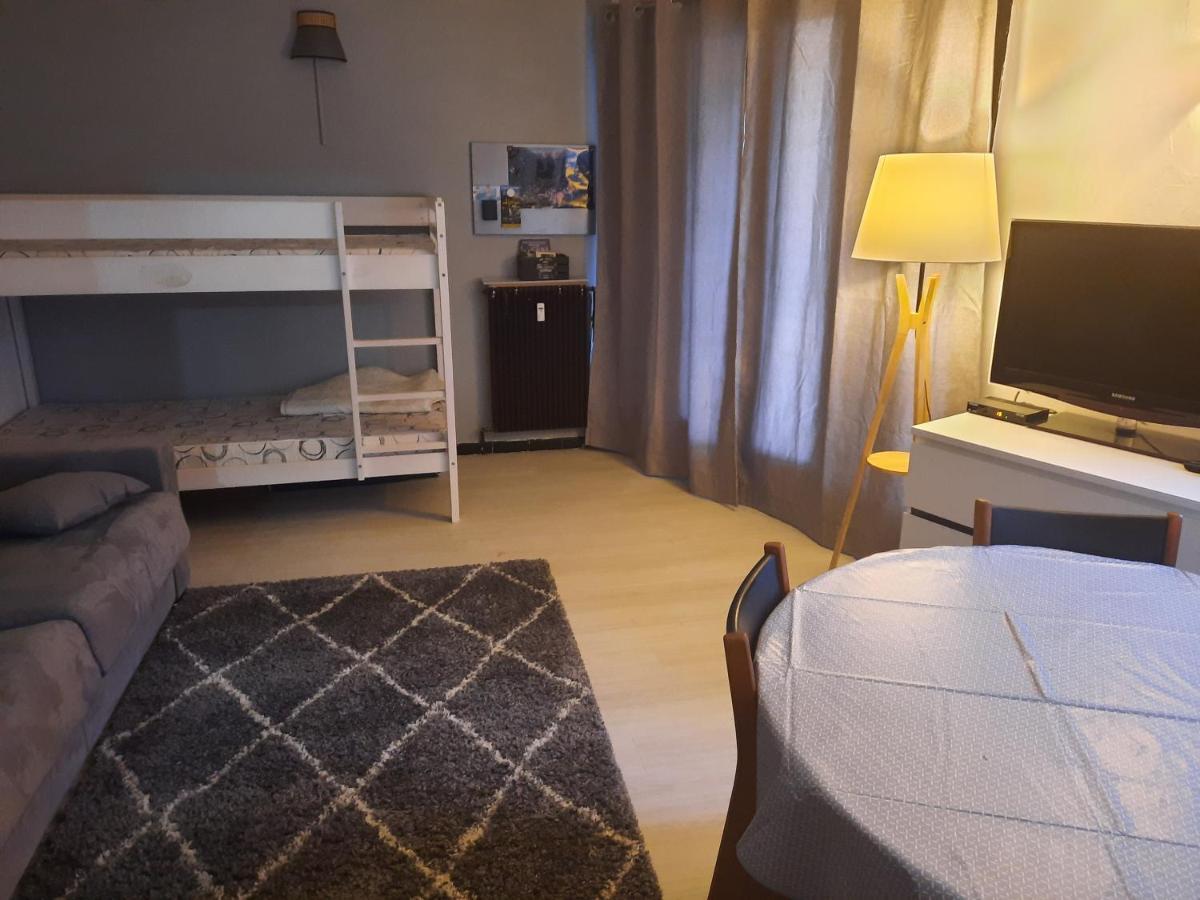 Studio rénové au cœur du village Saint-Martin-Vésubie Esterno foto